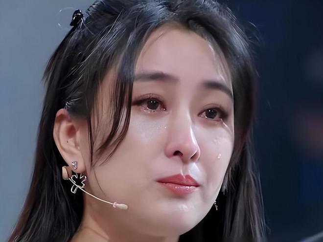 辉同居11年的马苏现如今依旧孑然一身龙八国际娱乐网站被黑人驮在肩上和孔令(图17)