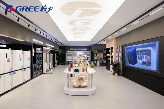 ”国产女装如今沦为时代4大“淑女公主风鼻祖(图2) ”国产女装如今沦为时代4大“淑女公主风鼻祖(图2)