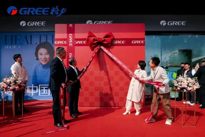 ”国产女装如今沦为时代4大“淑女公主风鼻祖(图3) ”国产女装如今沦为时代4大“淑女公主风鼻祖(图3)