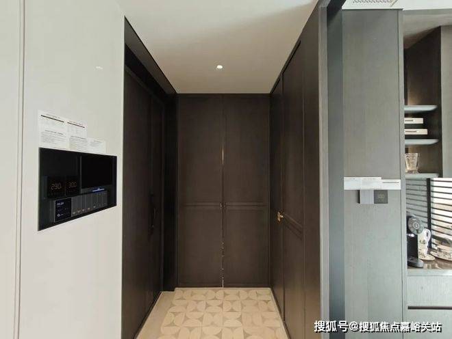 线楼盘百科→首页网站→楼盘测评→处电线小时热线电话中环置地中心望云售楼处电话→中环置地中心望云售楼电(图6)