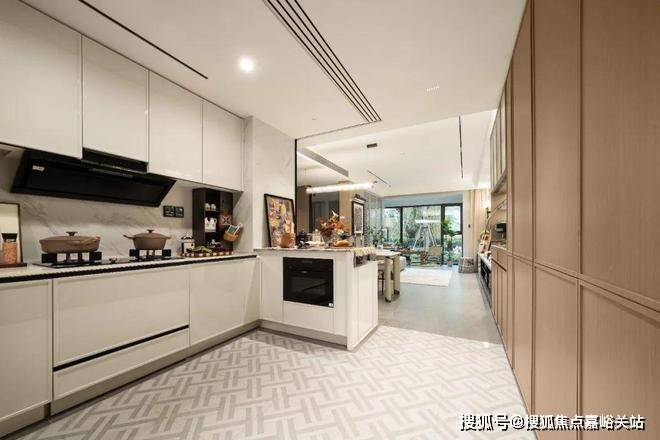 线楼盘百科→首页网站→楼盘测评→处电线小时热线电话中环置地中心望云售楼处电话→中环置地中心望云售楼电(图17)